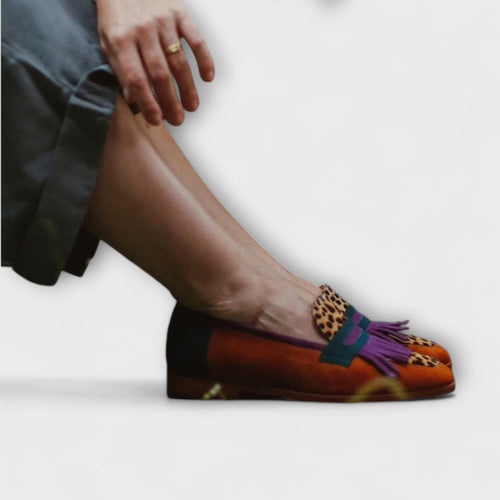 ROMY - POLISHED BROWN LOAFER