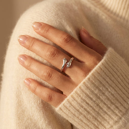 Hug Hands Ring | Minimalist Ring